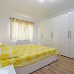 Apartament Goranka 2 *
